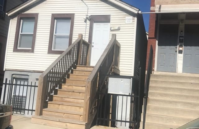 1901 South Ruble Street - 1901 South Ruble Street, Chicago, IL 60616