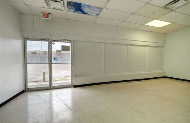9702 S Padre Island (Commercial) Dr Gallery 3