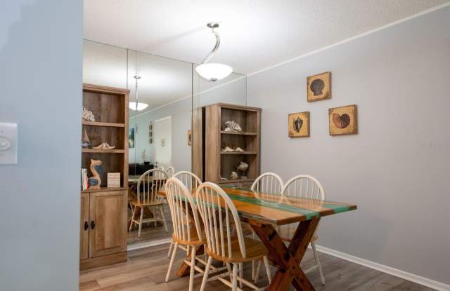 3255 BENEVA Road Gallery 4