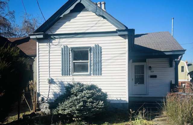 Charming 1-Bedroom Home in the Heart of Bellevue, KY photos photos