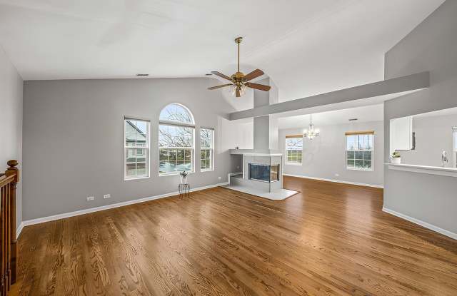 2738 Rockport Lane Gallery 4