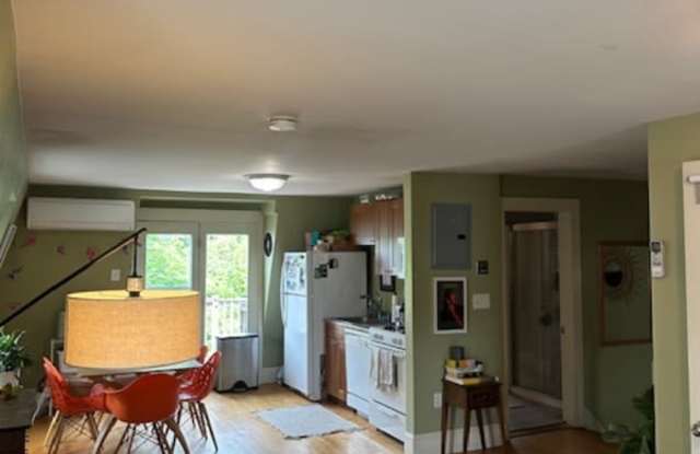 30 Mount Vernon Street - 3 photos photos