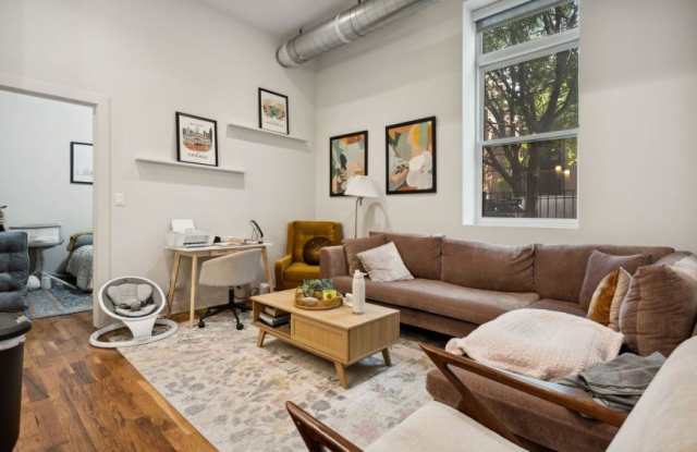 1336 North Damen Ave. photos photos