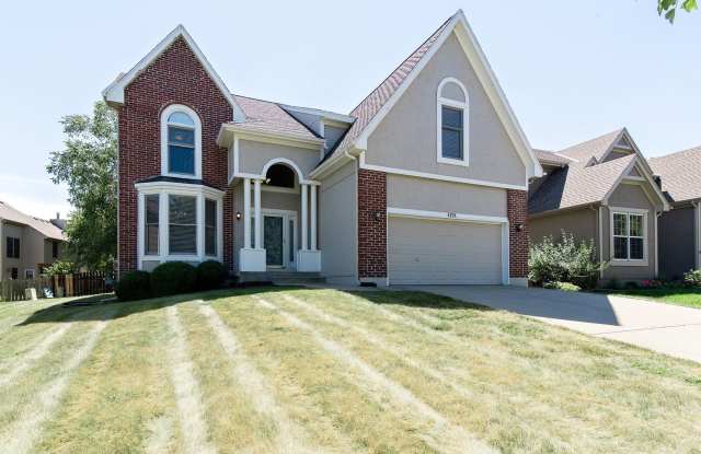 4 Bed Overland Park Home - Blue Valley Schools - 8201 West 121st Terrace, Overland Park, KS 66213