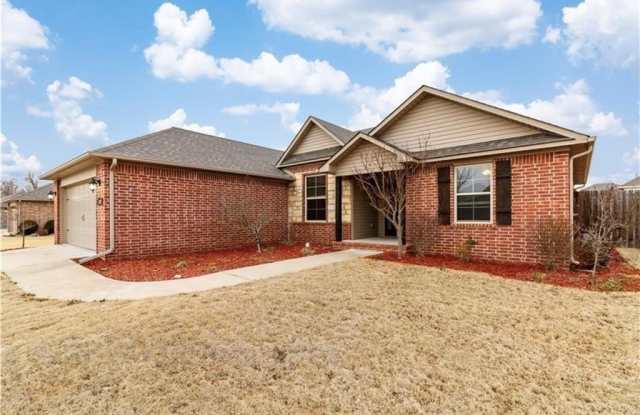 6082 Cord  AVE photos photos