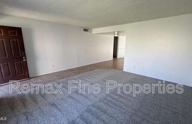 5701 N 44th Avenue Gallery 2