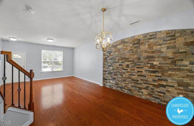 3100 Berkeley Springs Place - 1 Gallery 3