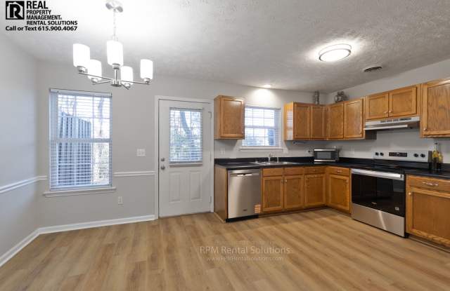 Modern 2BR townhome near MTSU, Washer  Dryer included! photos photos