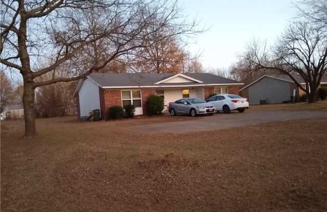 2366 Raven  LN photos photos
