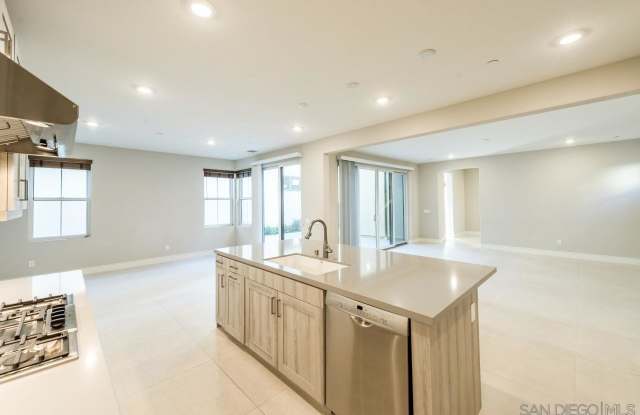 6767 Solterra Vista Parkway Gallery 3
