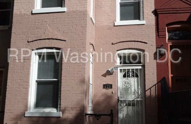 429 5th Street Northeast Gallery 3