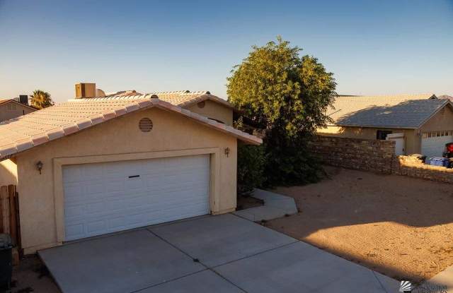 9672 E 38 ST Gallery 2