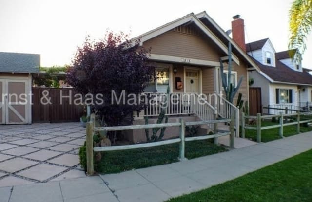 1015 Roswell Avenue - 1015 Roswell Avenue, Long Beach, CA 90804