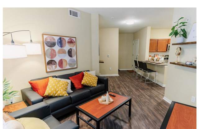Student Housing - Elevate Waco Gallery 4