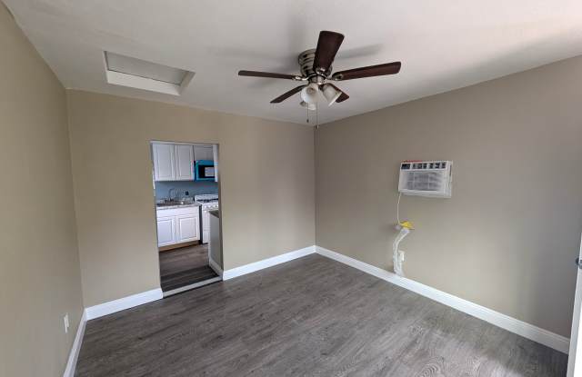 1018 Lucas Street photos photos