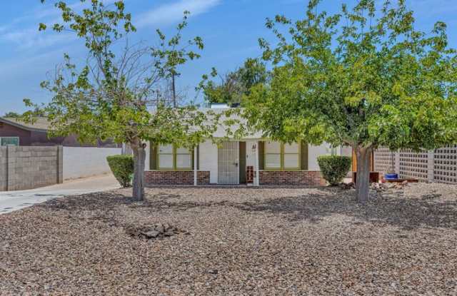 1209 East Meadowbrook Avenue photos photos