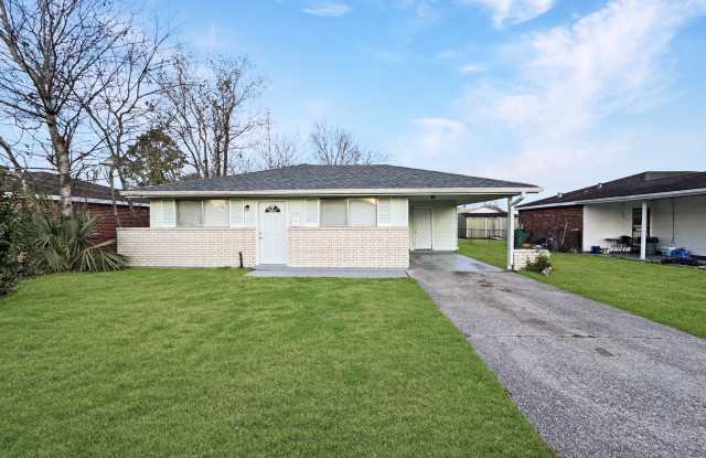 1825 Buccola Avenue photos photos