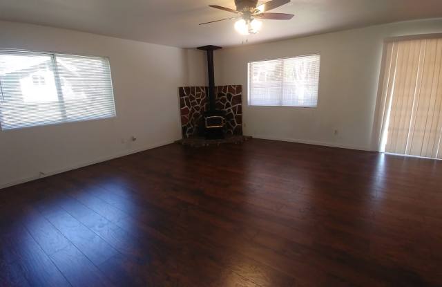 Cute AND Spacious Gallery 3