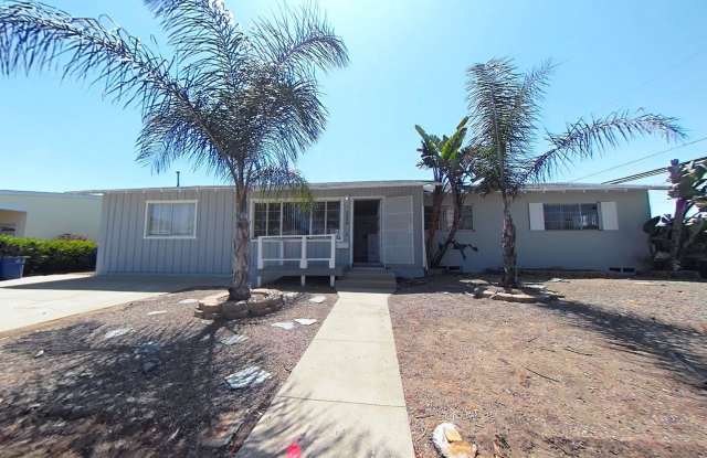 7 Bedroom 4 Bath Home a hop and a skip to campus- SUPER CLOSE TO CAMPUS! photos photos