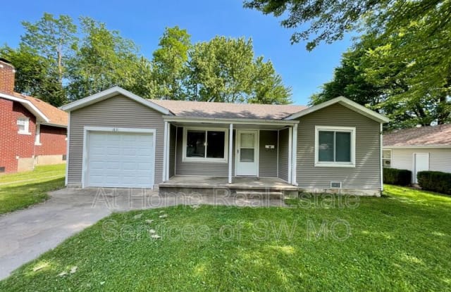 1831 E. Monroe - 1831 East Monroe Street, Springfield, MO 65802 1831 E. Monroe - 1831 East Monroe Street, Springfield, MO 65802