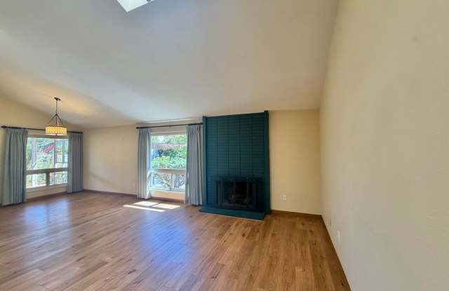 Spacious 3-Bedroom Home with Solar in 55+ Community! Gallery 4