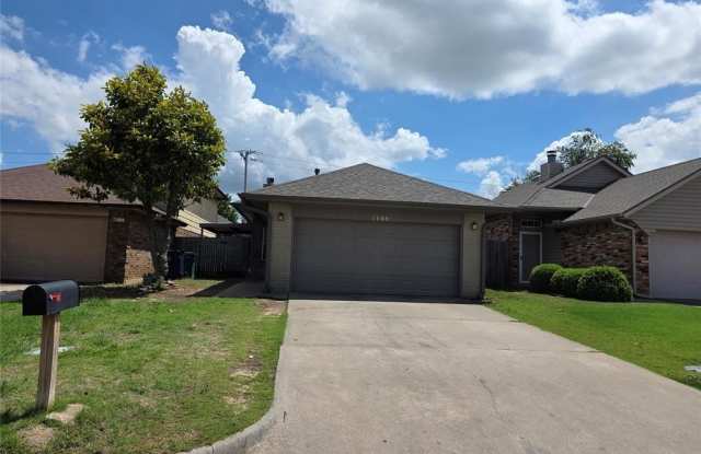 1306 SW 96th Street photos photos