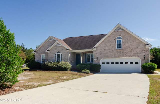 355 Club Court - 355 Club Court, New Hanover County, NC 28412