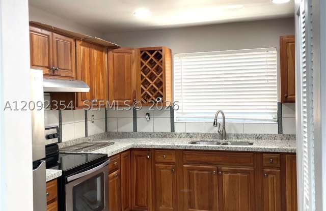 7175 Nova Dr Gallery 1