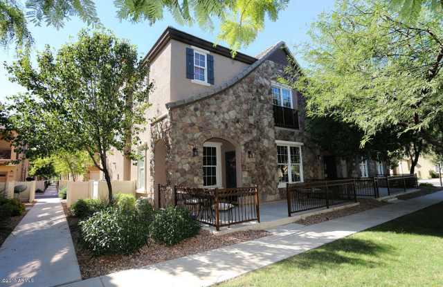 4748 E Waterman St Unit 101 photos photos