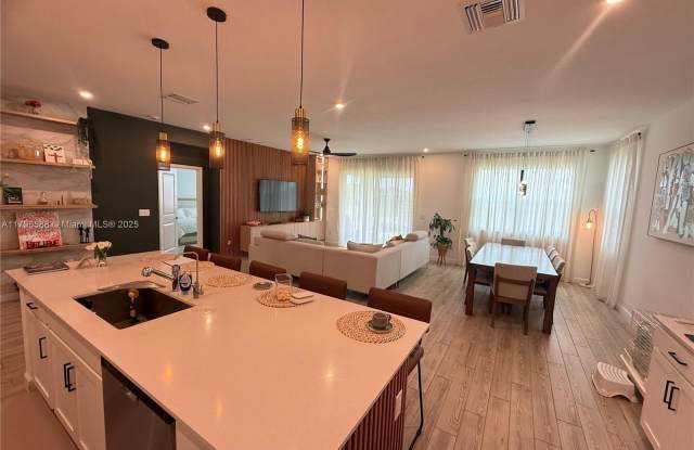 10503 SW Orana Dr photos photos