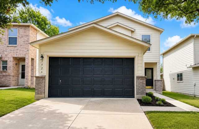 Spacious 3 Bed / 2.5 Bath in NEISD with Open Layout & 2-Car Garage – $1,795 photos photos