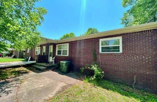 2011  E Helen  ST photos photos