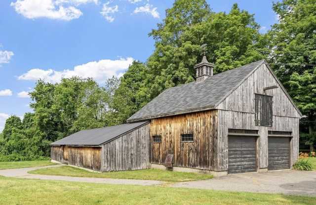 88 Post Road Gallery 3
