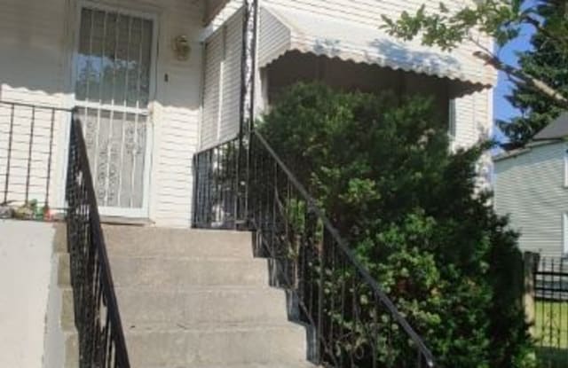 5009 S Racine Ave - 5009 South Racine Avenue, Chicago, IL 60609