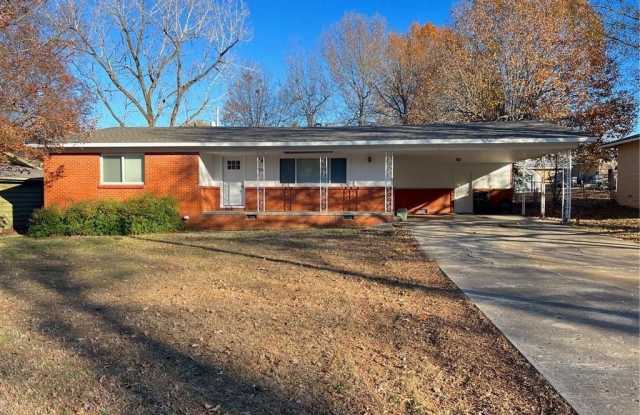 1910  N Greenvalley  AVE photos photos