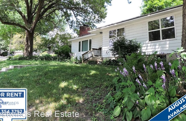2110 E. Court Street - 2110 Court Street, Iowa City, IA 52245