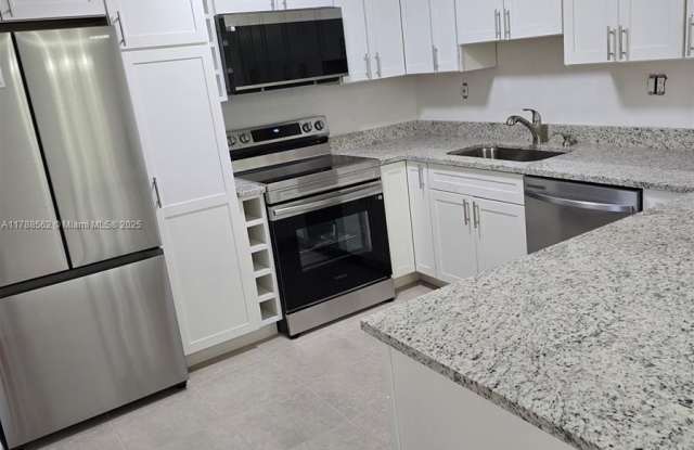 1621 NE 35th St - 1621 Northeast 35th Street, Pompano Beach, FL 33064 1621 NE 35th St - 1621 Northeast 35th Street, Pompano Beach, FL 33064