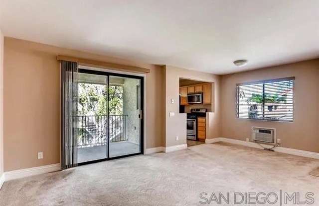 8217 Jade Coast Gallery 3