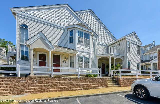 45 Tulip Lane - 45 Tulip Lane, West Freehold, NJ 07728