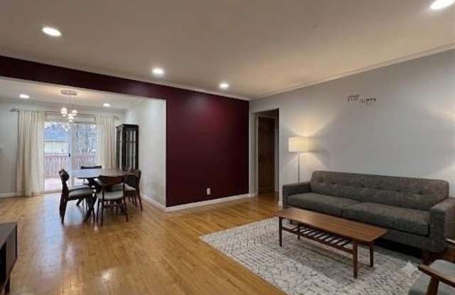 694 Blackstone Avenue Gallery 3