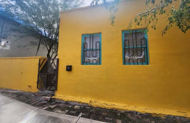 Awesome 1-bedroom, 1-bath historic home in Tucson’s Barrio Viejo Historic District. Gallery 1
