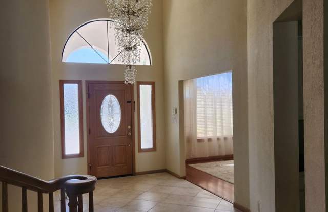 Beautiful cozy home Gallery 3