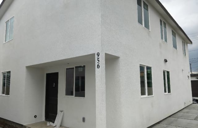 956 S Kern Ave - 956 South Kern Avenue, East Los Angeles, CA 90022