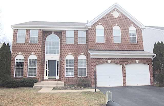8197 Tenbrook Dr - 8197 Tenbrook Drive, Gainesville, VA 20155