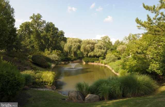 738 CANTERBURY LANE Gallery 2