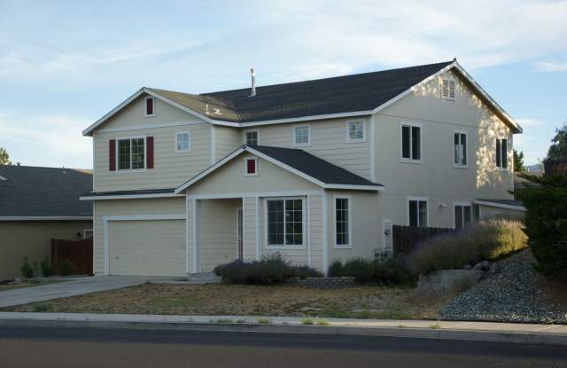 3998 Kings Row Reno, NV 89503 - Large home with plenty of space! Available Now!!! photos photos