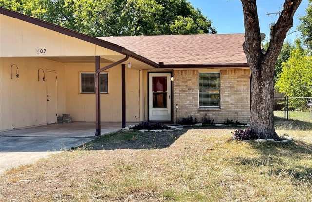 507 Buttercup unit: 507 - 507 Buttercup Lane, New Braunfels, TX 78130