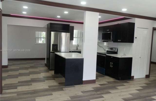 18011 NW 6th Place 0, Miami Gardens, FL 33169 - 4340 photos photos