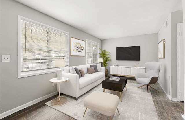 Pinewood Townhomes photos photos