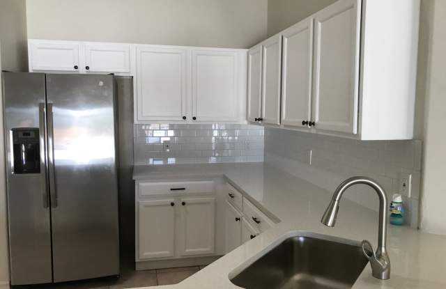 3006 Bonkirk $2050.00 4 Bedroom 2 Bath CALL SHEILA MCCONNELL 386-804-6675 DELTONA LAKES REALTY Gallery 4